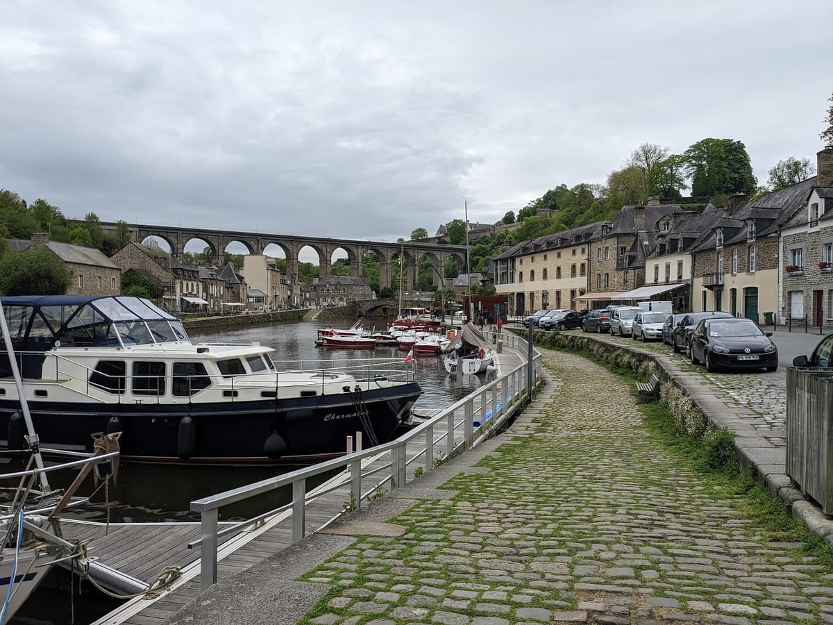 Dinan
