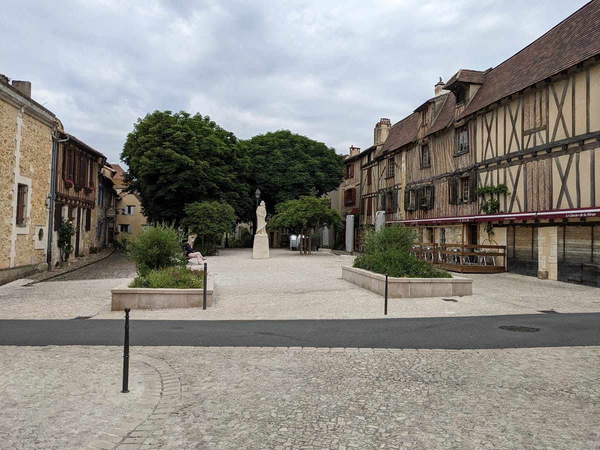 Bergerac, a Gem on the Dordogne