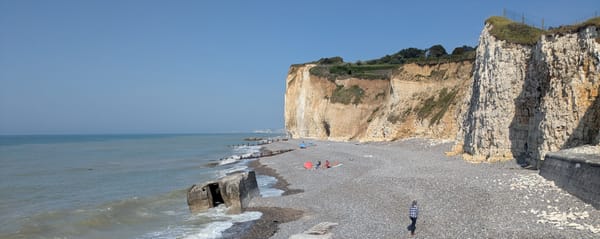 Hautot‑sur‑Mer, Lakeside Luxury, Cliffside Wandering, and a Surprise Petting Zoo