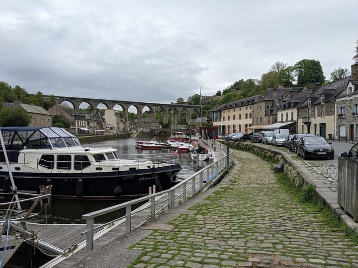 Dinan