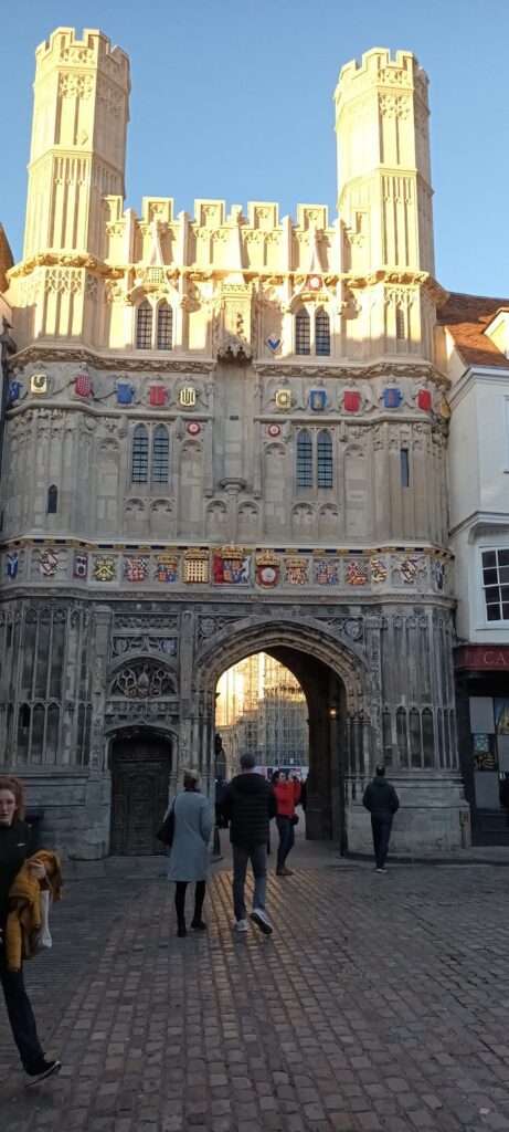 Canterbury cathedral gate house