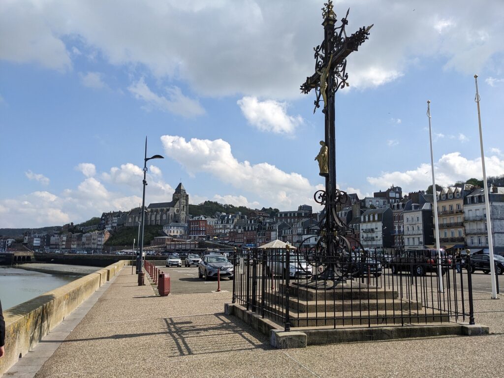 Monument to seamen