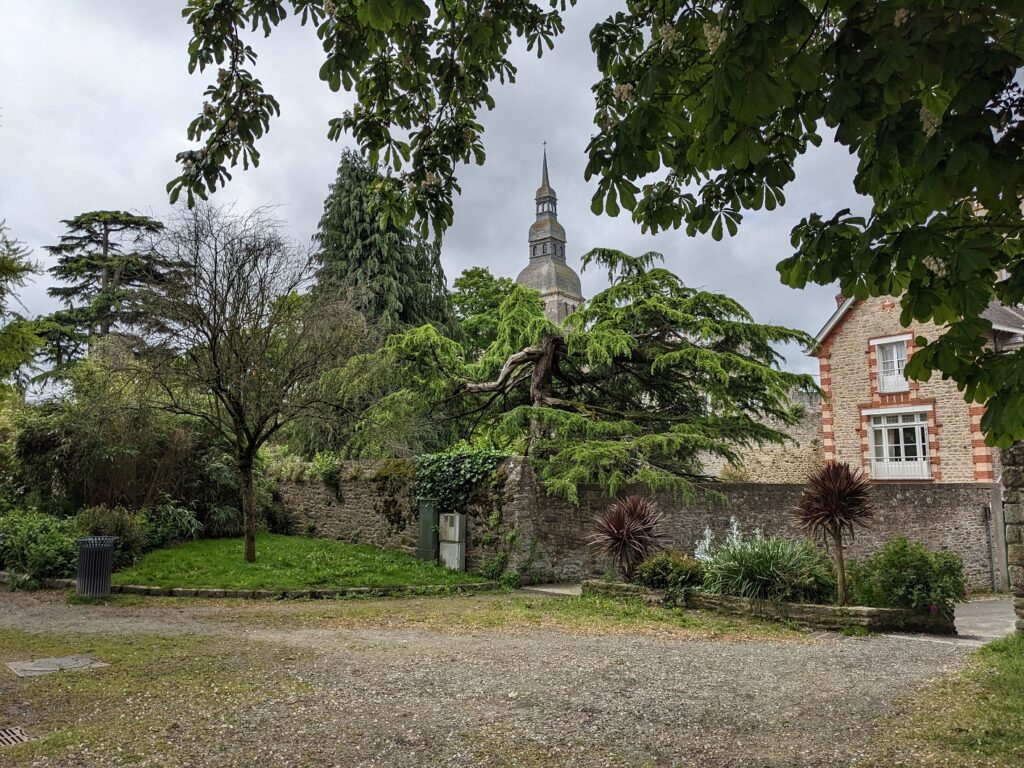 Grounds of the Basilique Saint-Sauveur