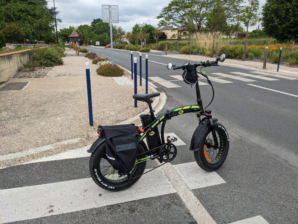 Cycling to Prigonrieux
