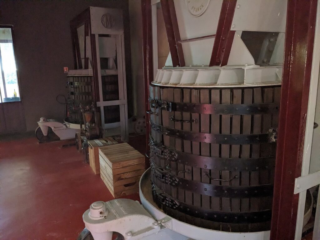 Chateau de Seguin museum