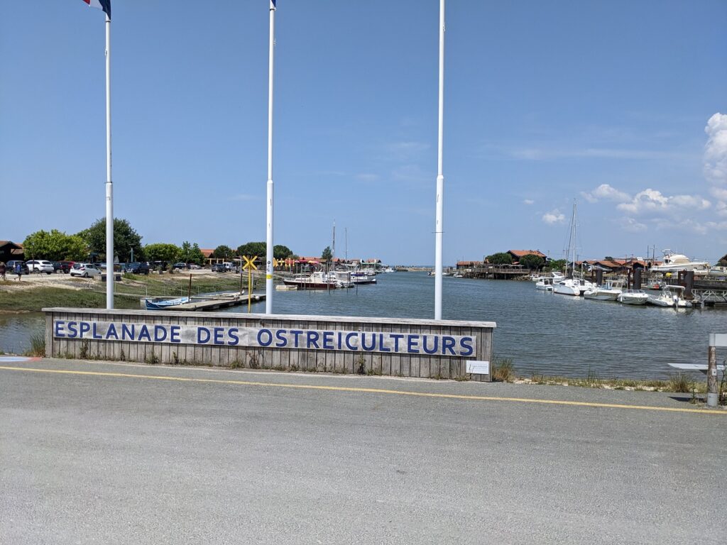 the route to Gujan-Mestras